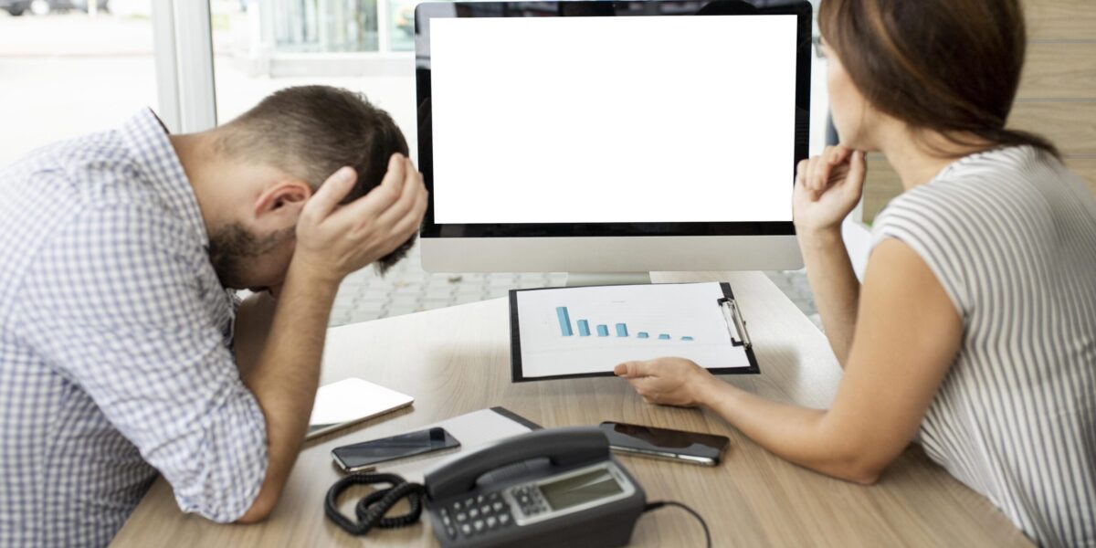 colleagues-business-meeting